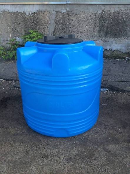 Бочка (емкость) пластиковая вертикальная с крышкой, 200 л, синий [TV200S13]