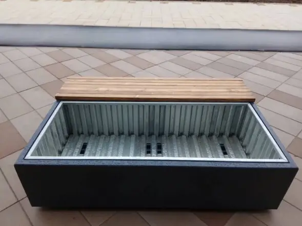 Цветочница с лавочкой «Испанский квартал»