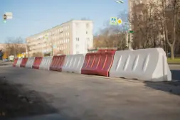 Блок дорожный 2000 красный