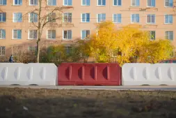 Блок дорожный 2000 красный