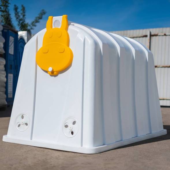 Домик для телёнка большой