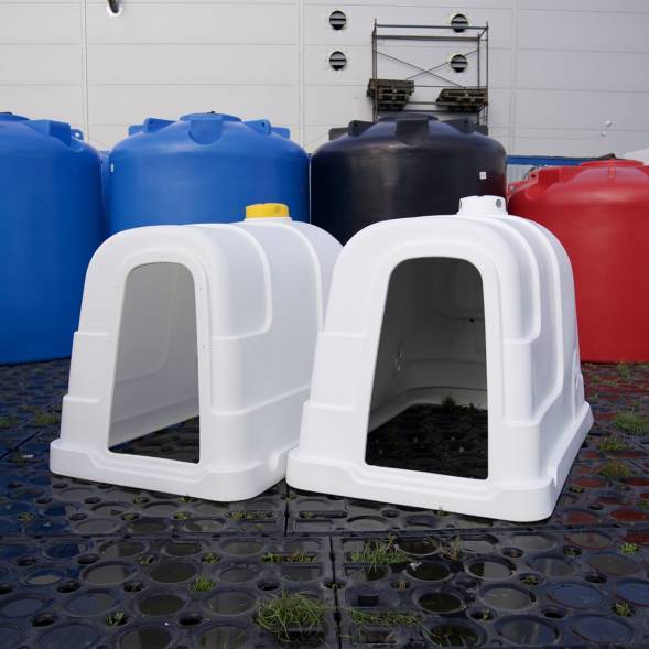 Домик для теленка индивидуальный светонепроницаемый