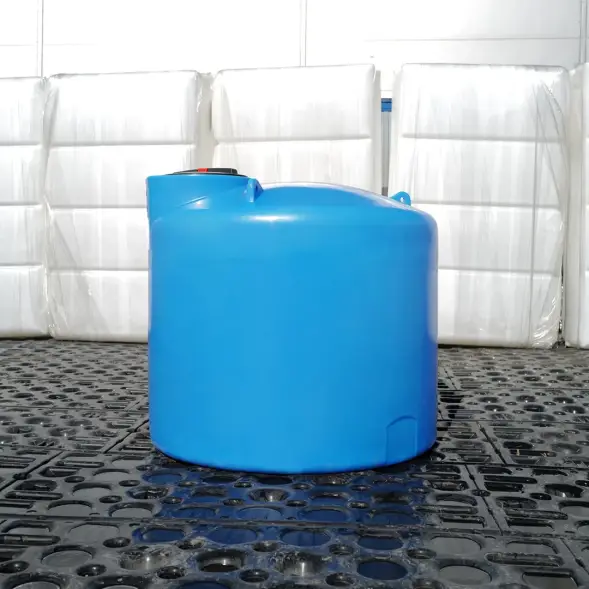 Емкость TOR 2000л синяя с откидной крышкой