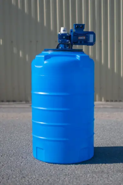 Емкость T 500 синий с лопастной мешалкой