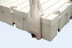 Леерная стойка