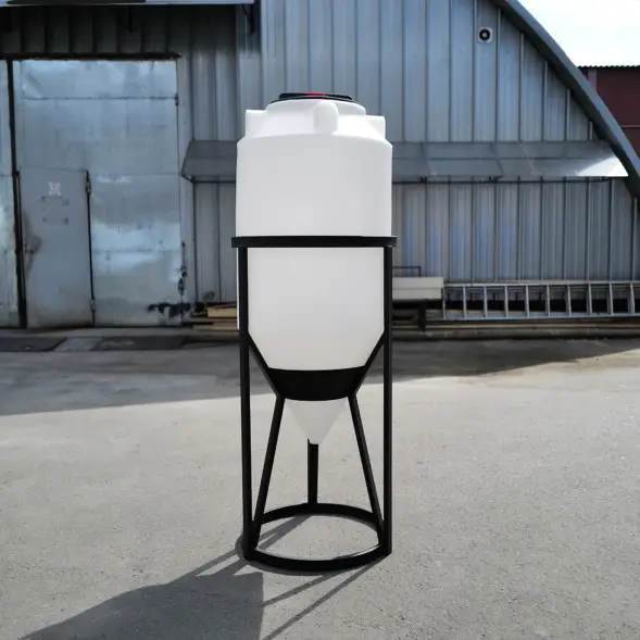 Емкость ФМ 240л белая в обрешетке