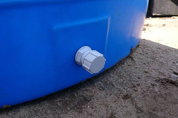 Отвод пластиковый с заглушкой 2&quot;