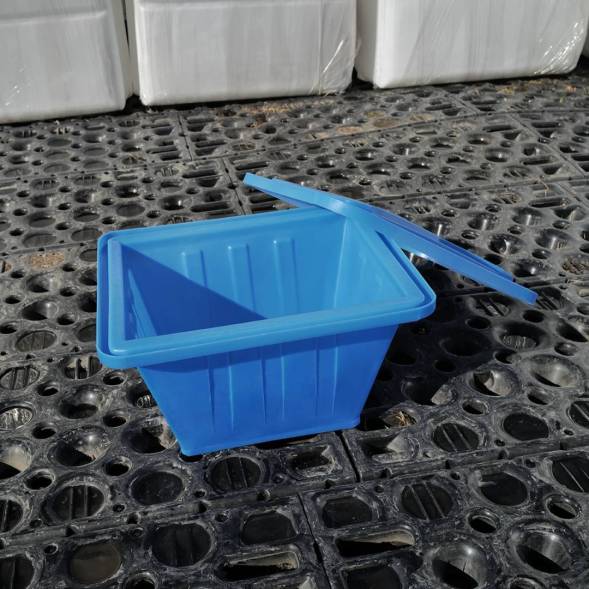 Ванна пластиковая пищевая с крышкой К, 200 л, HDPE, черный [121207.0200.899.000]