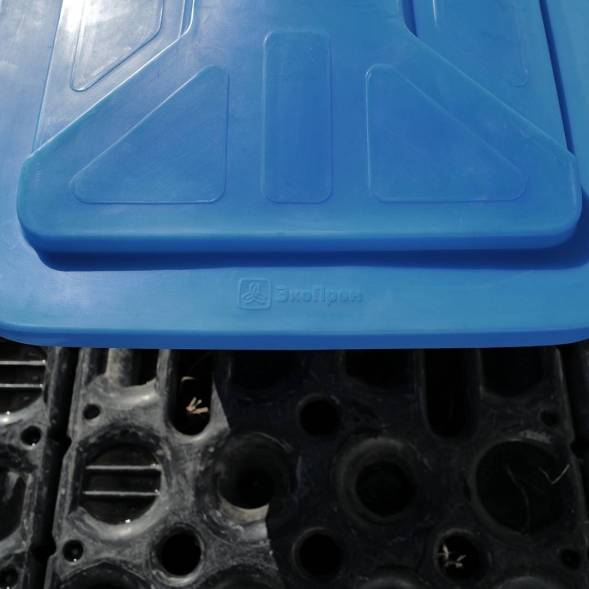 Ванна пластиковая пищевая с крышкой К, 200 л, HDPE, черный [121207.0200.899.000]