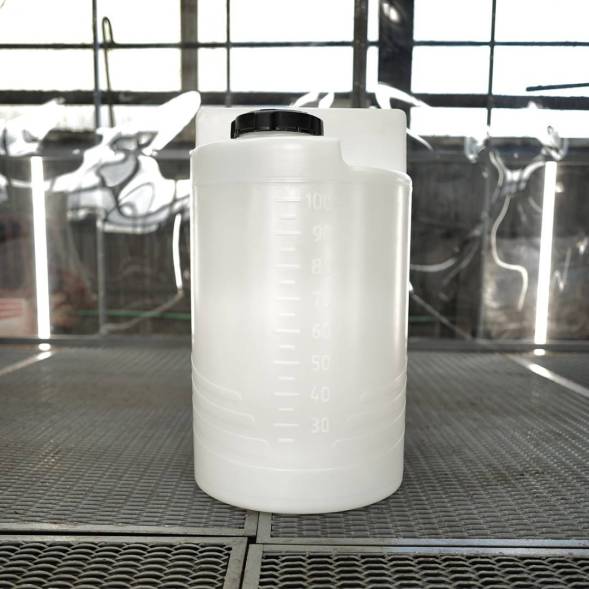 Емкость дозировочная 100 л